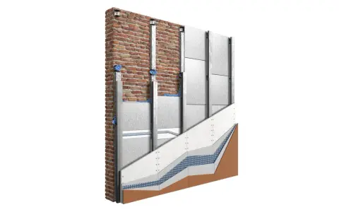Sezione di una parete con isolamento in materiale EPS, pannelli metallici e finitura in mattoni.